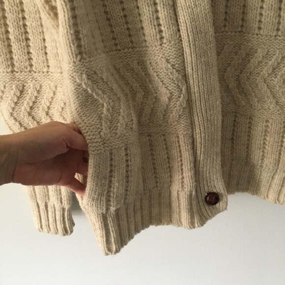 Vintage knitted wool zip pocket and leather button sweater cardigan - Picture 5 of 10